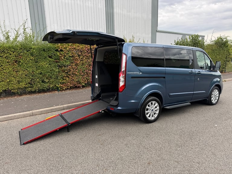 image for 2021 Ford Tourneo Custom TOURNEO CUSTOM TRANSIT TITANIUM WHEELCHAIR ACCESSIBLE WAV 5 SEATS MPV Di...