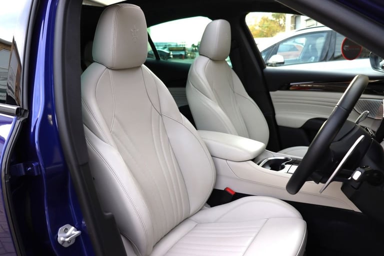 2023 Maserati GRECALE 48V MHEV 330 Modena 5dr Auto ESTATE PETROL Automatic