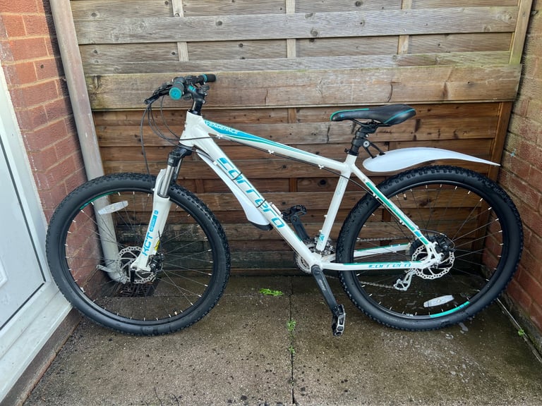 image for Womens Carrera Vengeance Mountain Bike 18” Frame 27.5” Wheels Good Condition