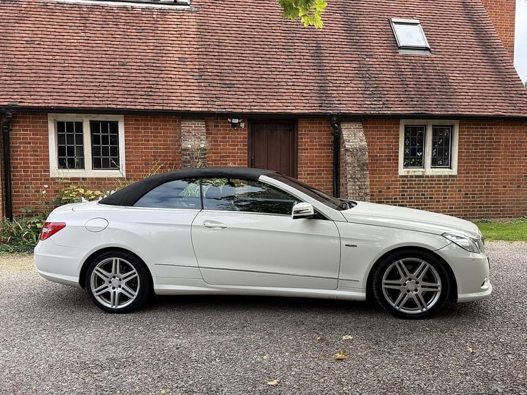 2012 Mercedes-Benz E Class 2.1 E220 CDI BlueEfficiency Sport Cabriolet 2dr Diesel G-Tronic+ Euro ...