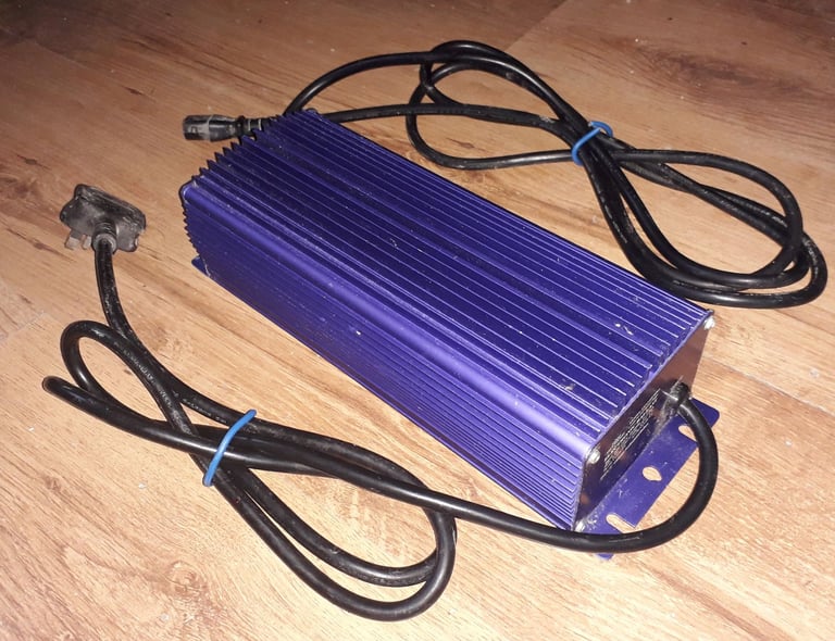 image for Lumatek 600W Digital Electronic Ballast (LK6240)