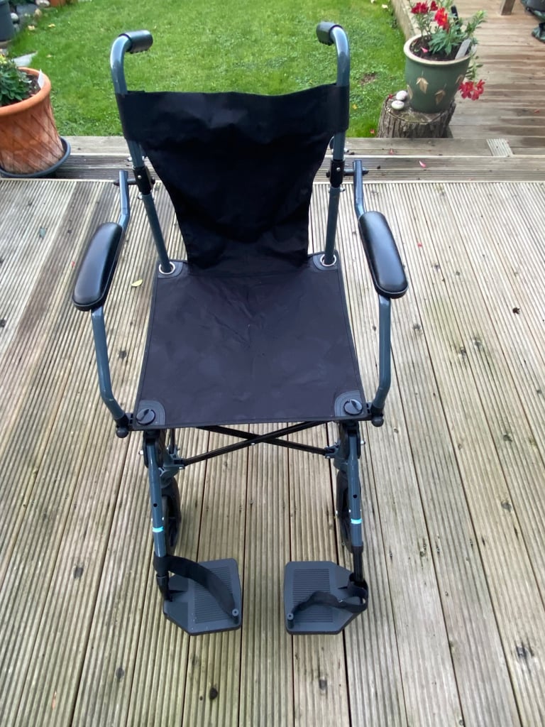 Foldable Wheel Chair 