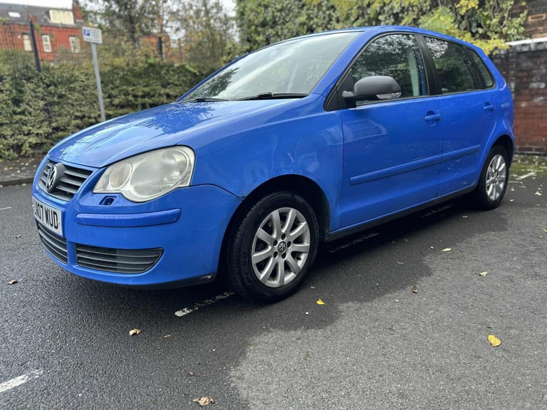Volkswagen polo automatic 