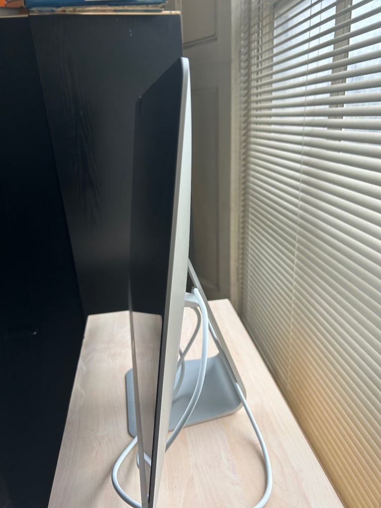 Apple monitor 