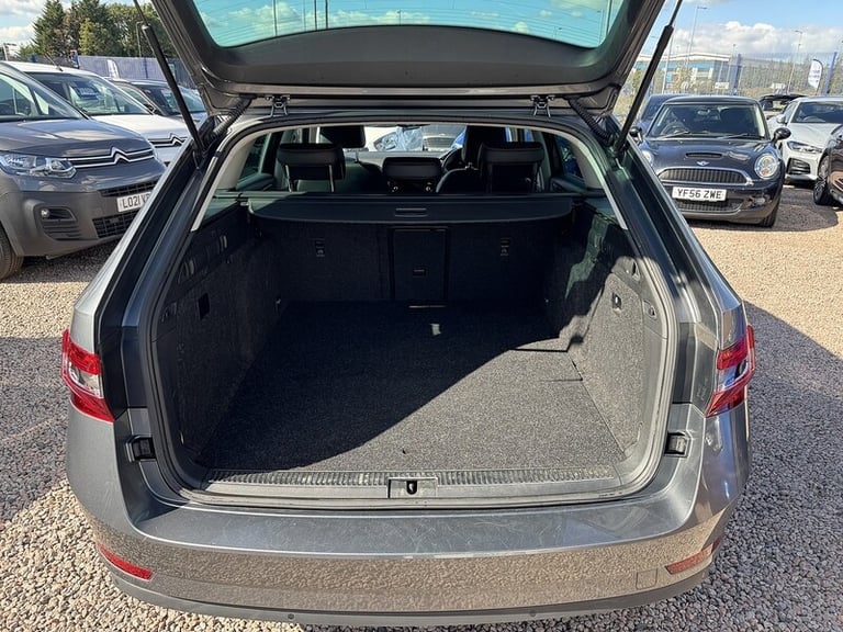 2021 Skoda Superb TSI iV SE Technology Estate HYBRID Automatic