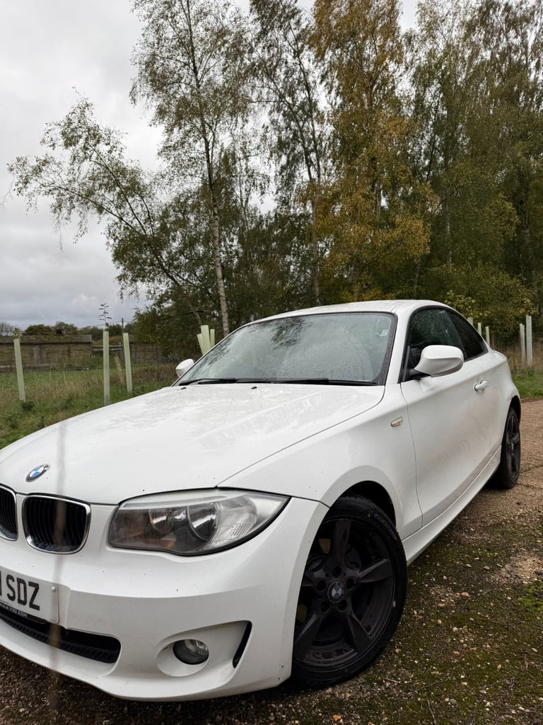 BMW, 1 SERIES, Coupe, 2011, Manual, 1995 (cc), 2 doors