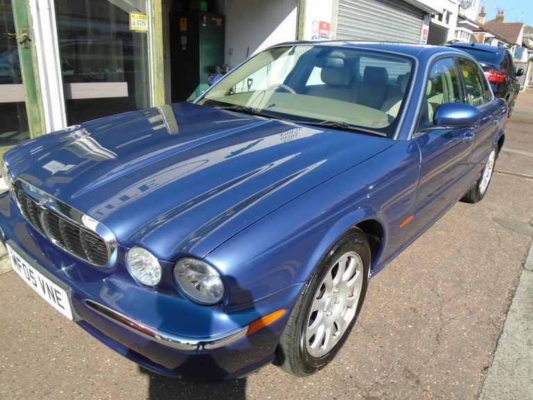 2005 Jaguar XJ XJ6 3.0 V6 4dr Auto SALOON Petrol Automatic