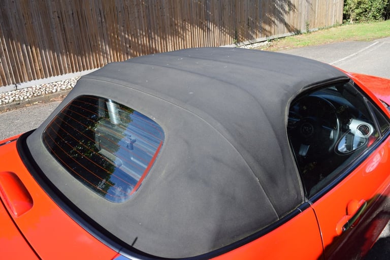 MAZDA MX-5 2.0 i Sport Tech Red Manual Petrol 2012