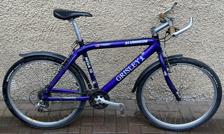 image for Bike/Bicycle.GENTS GRISLEY “ MEGA 10 “ MEDIUM FRAME MOUNTAIN BIKE 