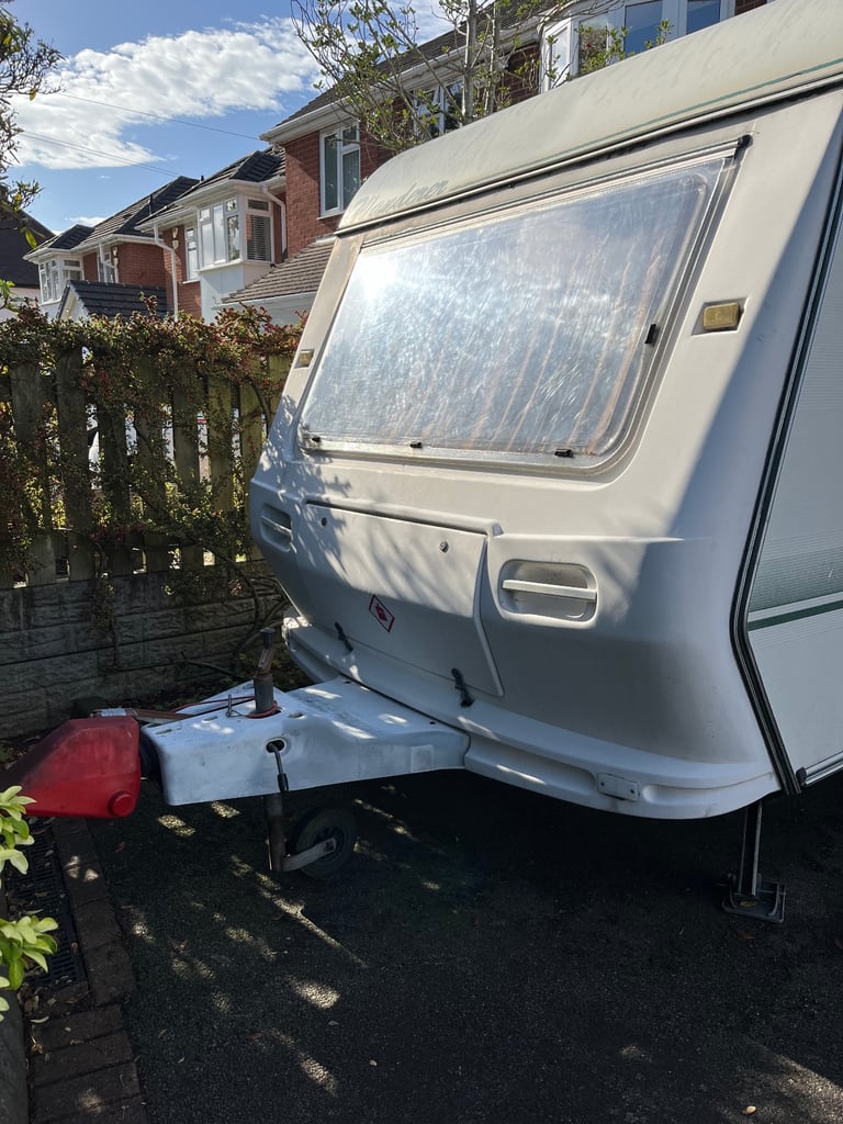 2 berth lightweight caravan 