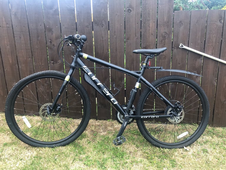 Quality Carrera 1 hybrid bike