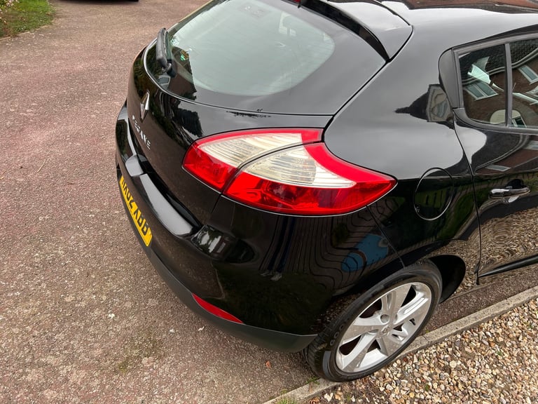 Renault, MEGANE, Hatchback, 2012, Manual, 1598 (cc), 5 doors