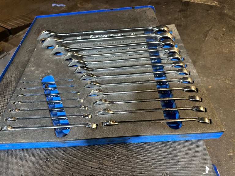 Blue point spanners set 