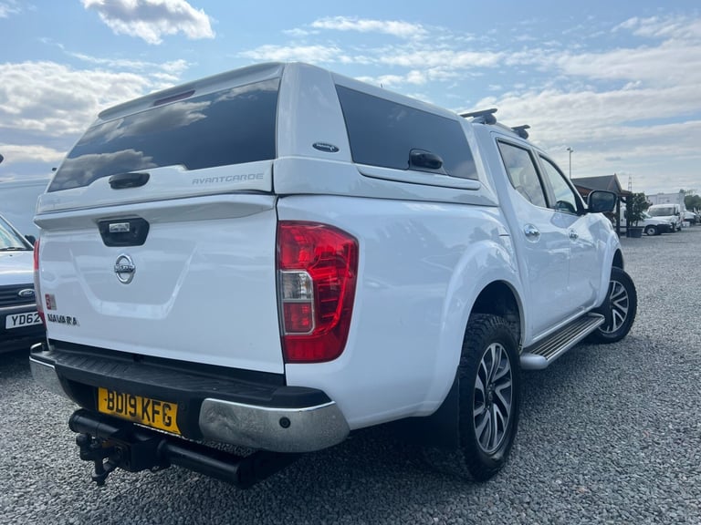 2019 NISSAN NAVARA Double Cab Pick Up Tekna 2.3dCi 190 4WD Auto LEATHER 101k