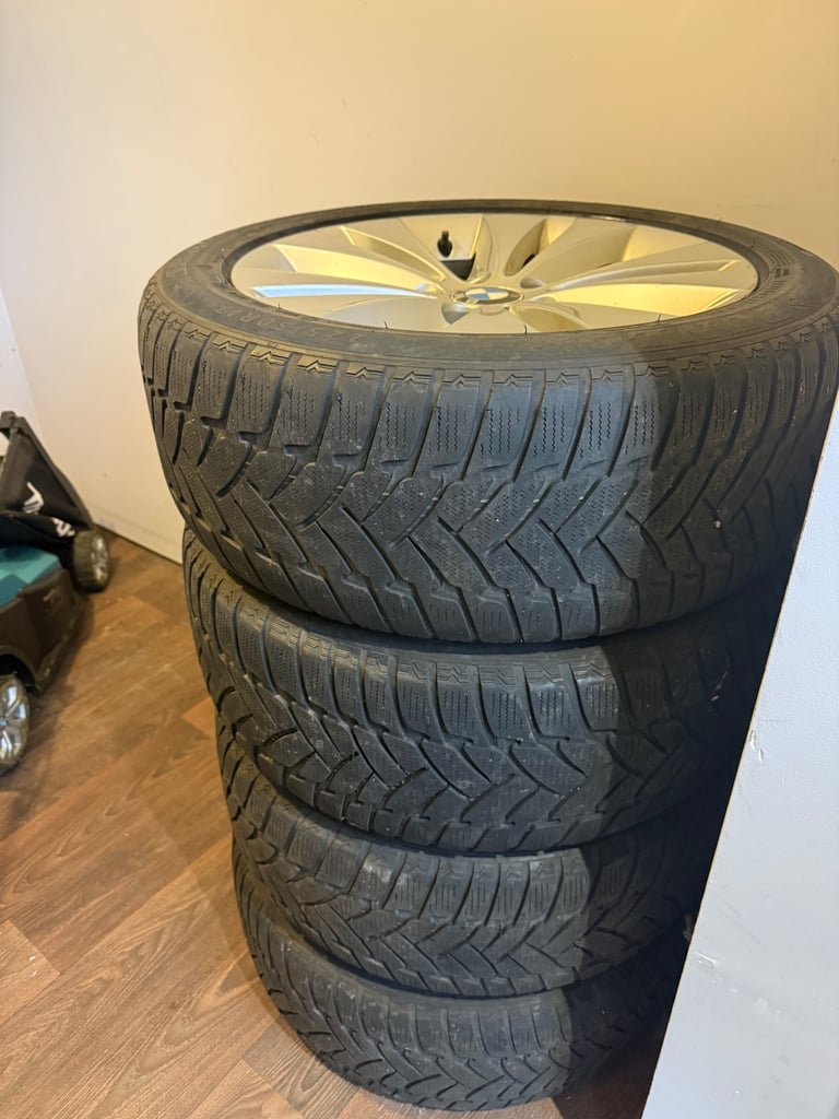 image for Alloy wheels Size 225/50R17