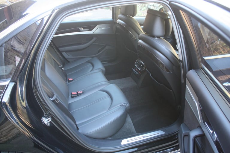 AUDI A8 3.0 TDI V6 SE Executive 2016