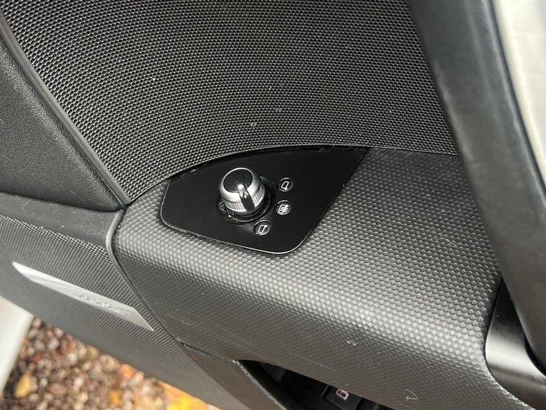 AUDI TT 2.0 TDI Black Edition 2013