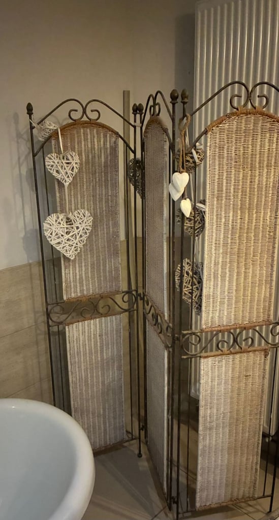 Vintage privacy screen/room divider