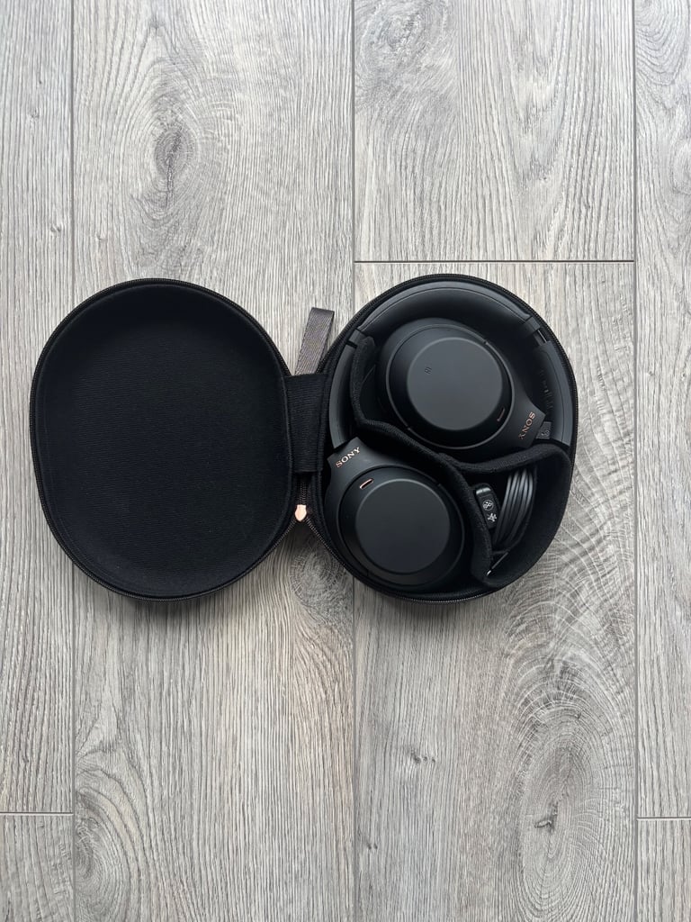 ****REDUCED**** Sony WH-1000XM4 Bluetooth Noise Cancelling Headphones 