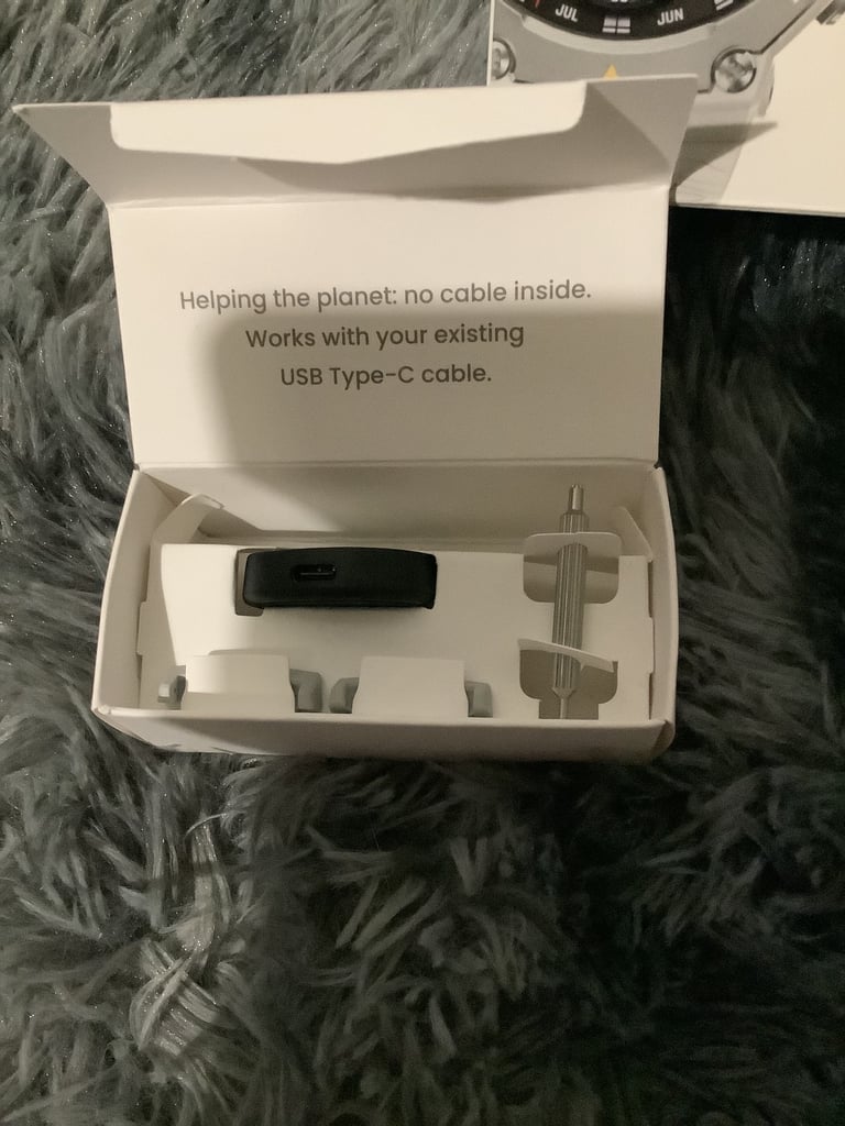 Amazfit T-Rex 3 Smartwatch – Silver – Excellent Condition – Hardly Used