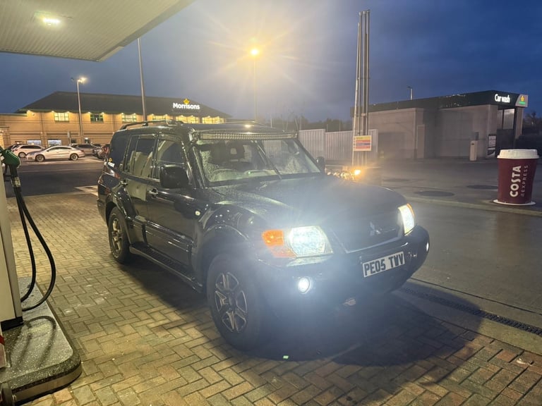 image for Mitsubishi, SHOGUN, Estate, 2005, Other, 3200 (cc), 5 doors