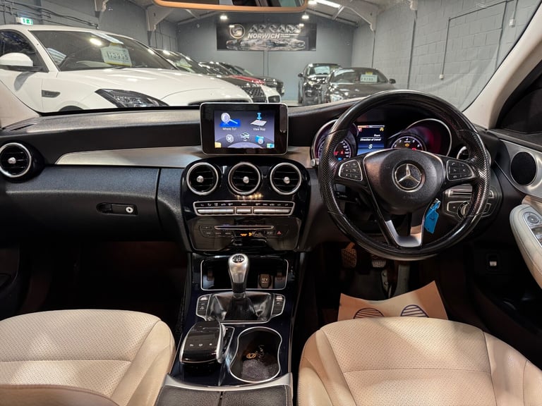 2014 Mercedes-Benz C-Class C200 Sport 4dr SALOON Petrol Manual