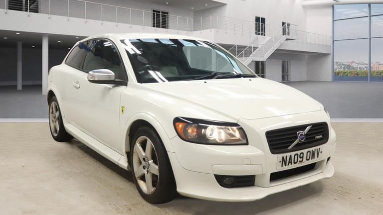 2009 Volvo C30 1.6 R DESIGN Sport 3dr HATCHBACK Petrol Manual
