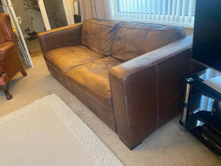 Next leather sofa free delivery 🚚