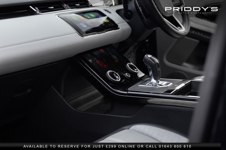 LAND ROVER RANGE ROVER EVOQUE 1.5 P300e 12.2kWh R-Dynamic HSE - Heated wheel,