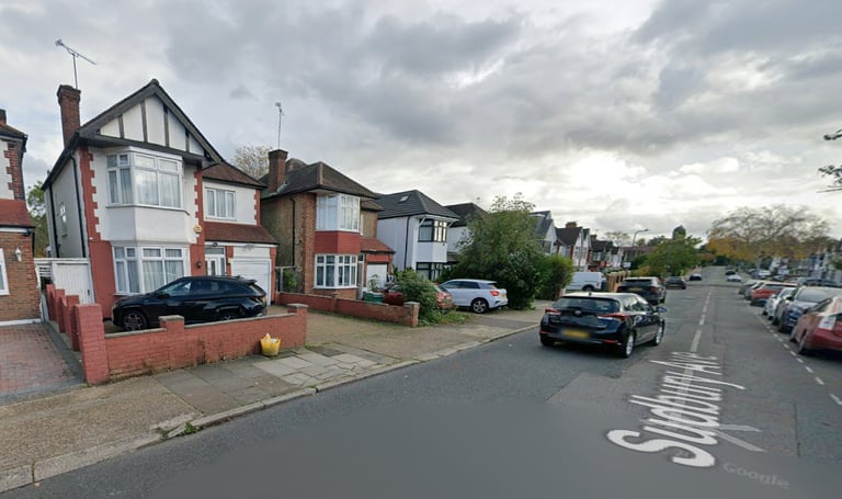 BENEFITS ACCEPTED - Studio Flat Available in Harrow Brent HA0