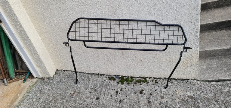 Kia sportage dog guard