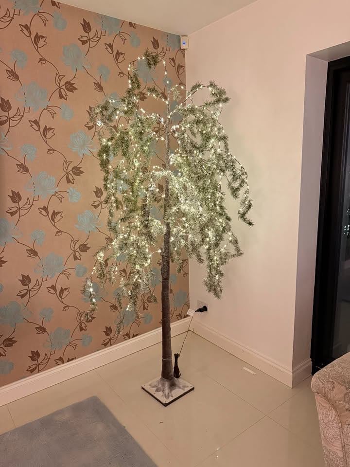 John Lewis Indoor/Outdoor Pre-lit Twig Tree, 6ft - Brand New - RRP £179