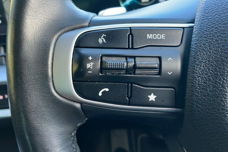  Kia Sportage 1.6 H T Gdi 4 Suv 5dr Petrol Hybrid Auto Euro 6 s/s 226 Bhp