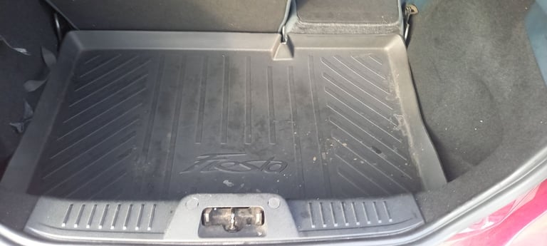 Ford fiesta mk7 and mk7.5 genuine ford rubber car boot floor load protective tray mat