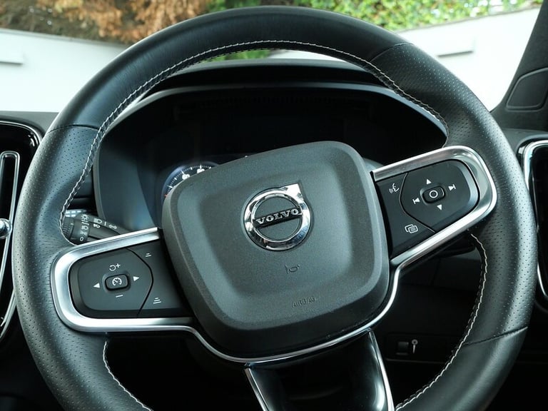 2020 Volvo XC40 1.5 T3 [163] R DESIGN 5dr Geartronic ESTATE PETROL Automatic