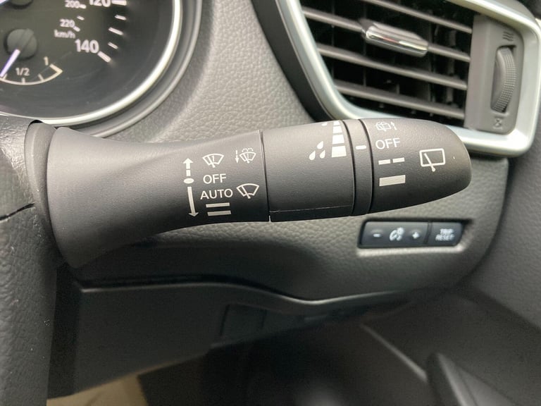2019 Nissan Qashqai 1.3 DIG-T Tekna SUV 5dr Petrol Manual Euro 6 (s/s) (140 ps) HATCHBACK Petrol ...