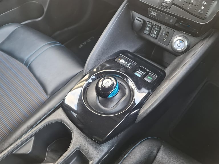 2018 Nissan Leaf 110kW N-Connecta 40kWh 5dr Auto HATCHBACK ELECTRIC Automatic
