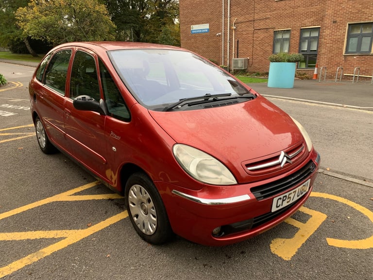 image for 2008 Citroen Picasso 1.6 HDI mot 2026 2 remote keys 2 owners MPV