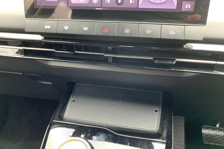 2025 MG MG4 125kW SE [Nav] EV 49kWh 5dr Auto Hatchback Electric Automatic