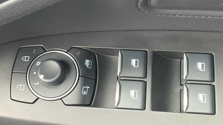 2025 Ford Focus 1.0 EcoBoost Hybrid mHEV ST-Line 5dr HATCHBACK PETROL Manual