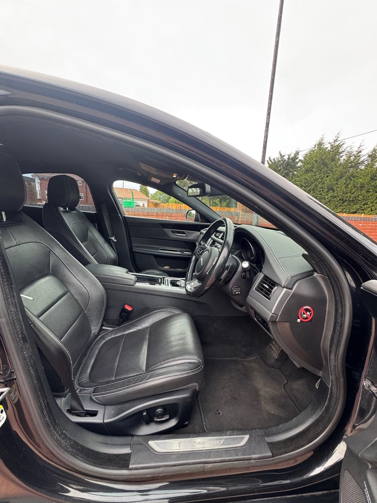 2016 Jaguar XF 2.0d [180] R-Sport 4dr Auto SALOON Diesel Automatic
