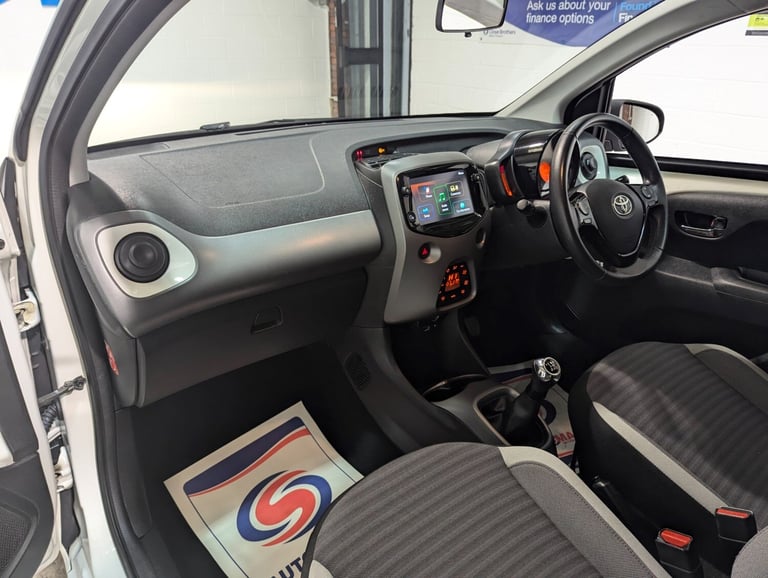 2018 Toyota Aygo 1.0 VVT-i X-Trend 5dr**ONE OWNER FROM NEW** Petrol
