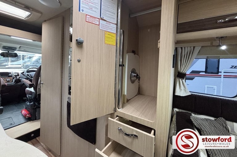 2015, Auto-Sleepers Warwick XL, Pre-Owned Motorhome