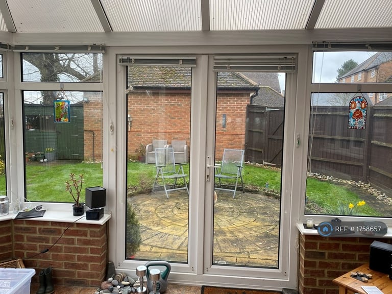 4 bedroom house in Horn Lane, Stony Stratford, Milton Keynes, MK11 (4 bed) (#1758657)