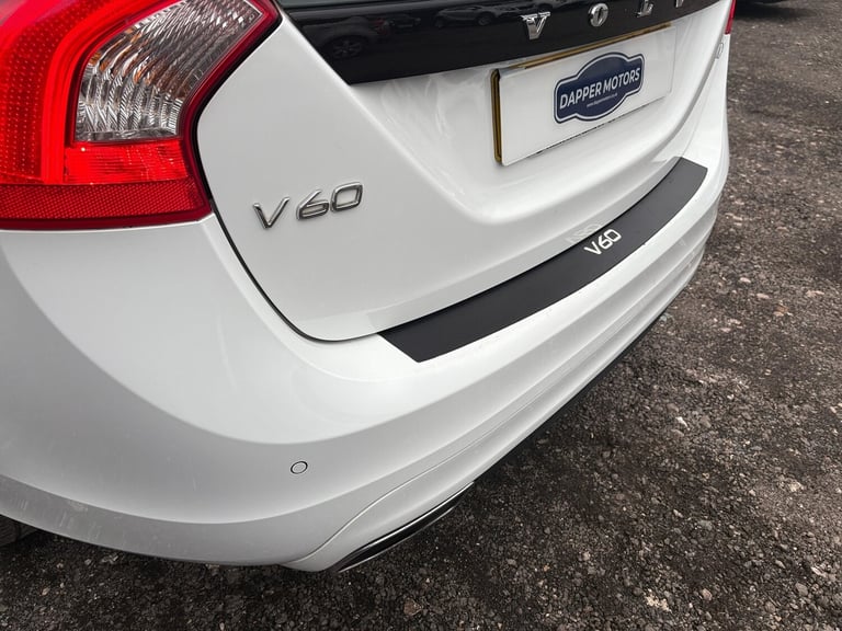 2014 Volvo V60 D4 [181] SE Lux Nav 5dr ESTATE DIESEL Manual