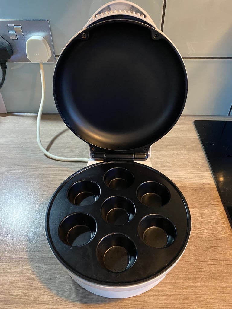 Rachel Allen cupcake maker 