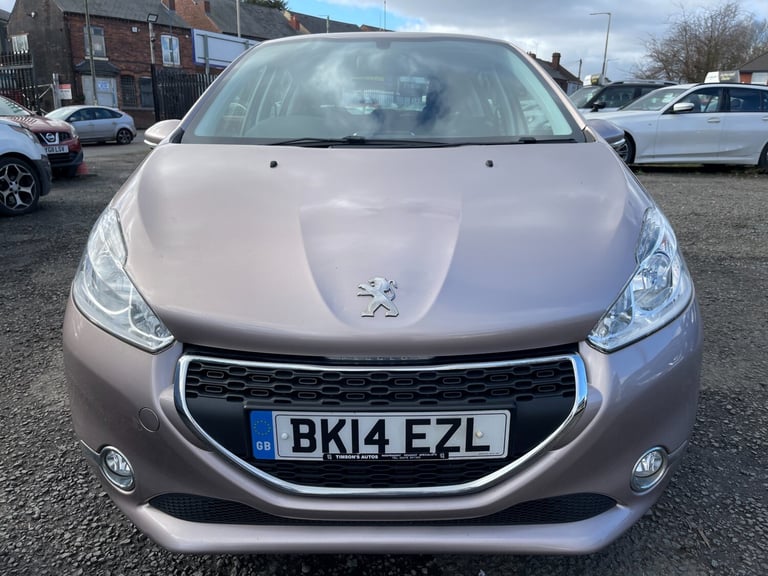 2014 Peugeot 208 ACTIVE 5-Door Petrol