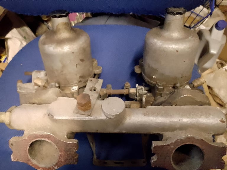 PAIR OF 1.5 inch HS4 CARBURETTERS AND LINKAGES ON A MINI MANIFOLD WITH AIR FILTERS