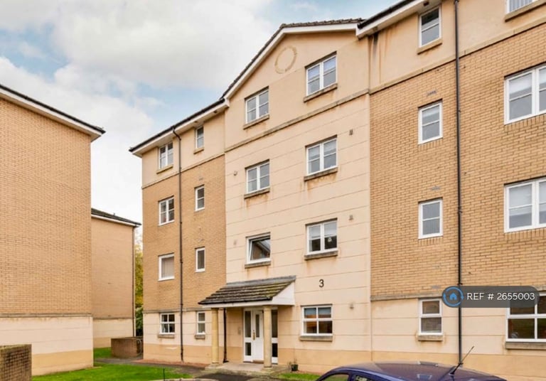 2 bedroom flat in Tytler Gardens, Edinburgh, EH8 (2 bed) (#2655003)