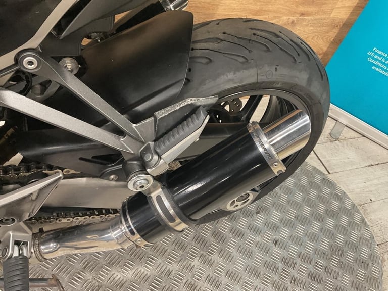 KAWASAKI Z1000SX